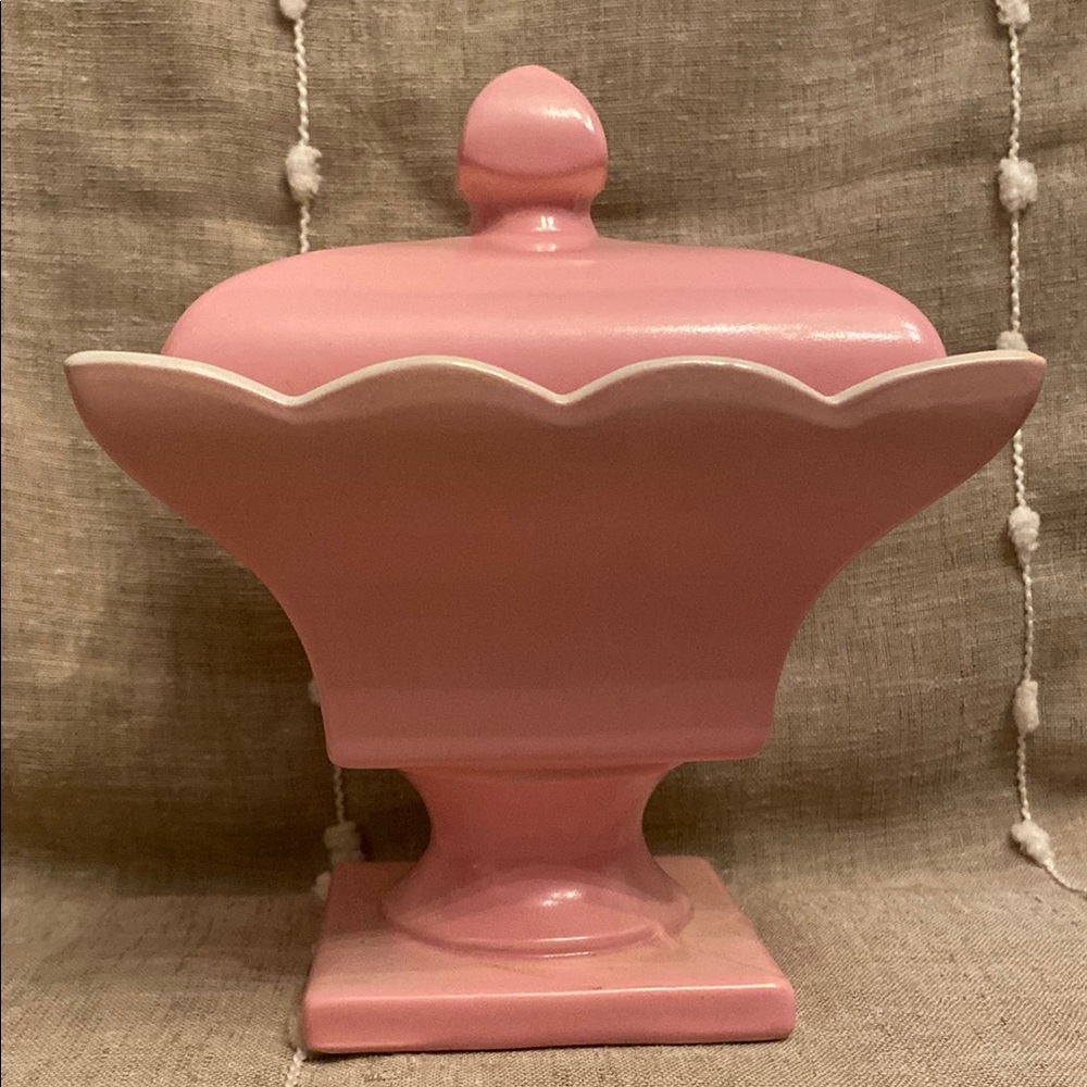 Hull Pink Pottery Ceramic Pedestal Candy Dish